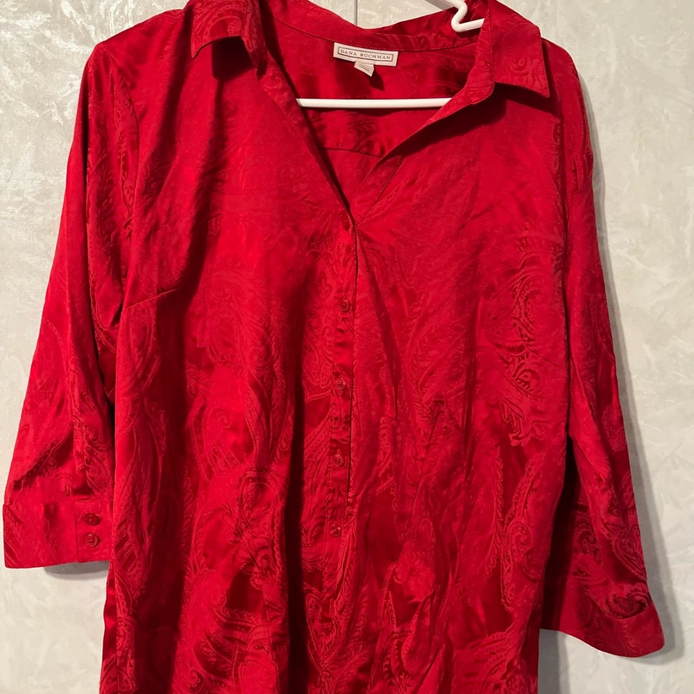 Cute blouse